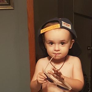 Meet your Posher, Max